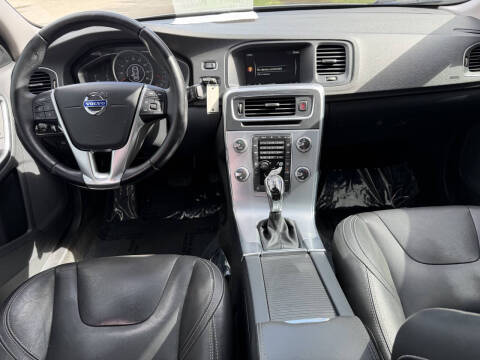 2017 Volvo S60 T5 Dynamic