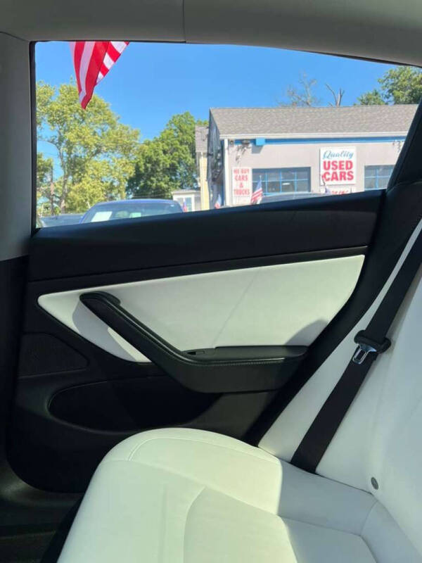 2019 Tesla Model 3 Long Range