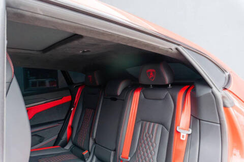 2026 Lamborghini Urus SE