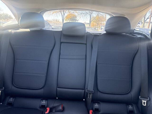 2023 Mercedes-Benz GLC GLC 300