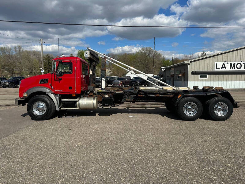 2007 Mack Granite