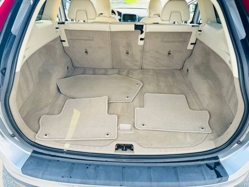 2013 Volvo XC60 3.2 Premier Plus