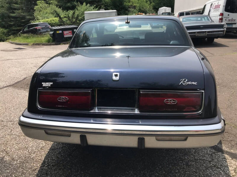 1990 Buick Riviera