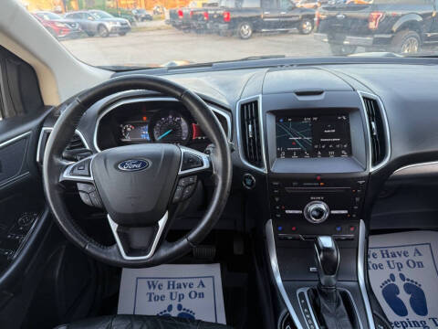 2018 Ford Edge Titanium
