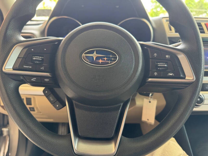 2019 Subaru Outback 2.5i