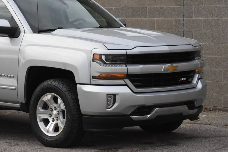 2017 Chevrolet Silverado 1500 LT Z71 photo 7