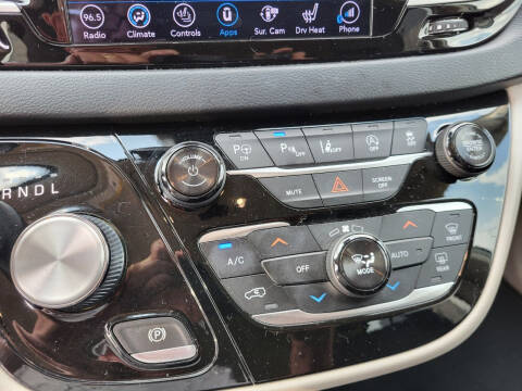 2018 Chrysler Pacifica Touring L