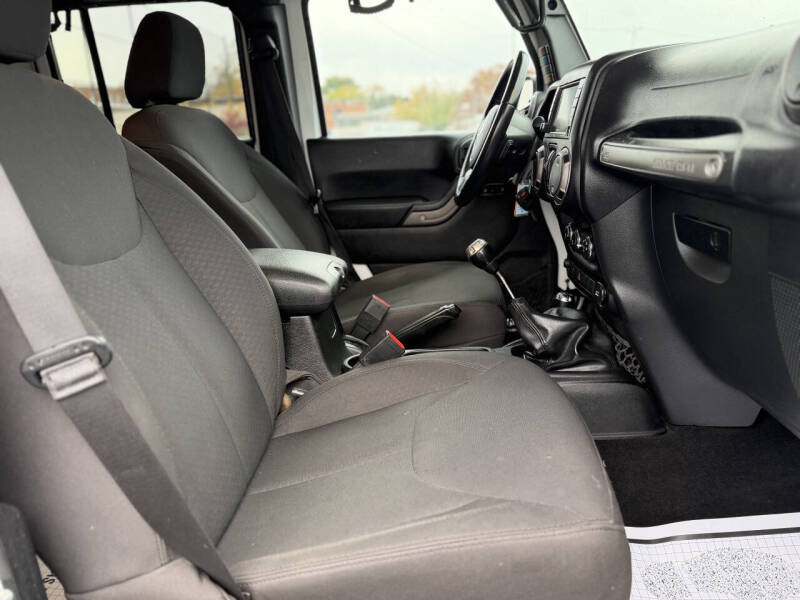 2016 Jeep Wrangler Unlimited Sport