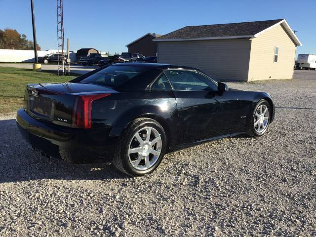 2004 Cadillac XLR