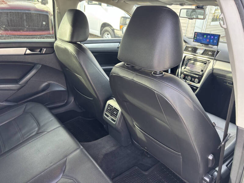 2013 Volkswagen Passat TDI SE