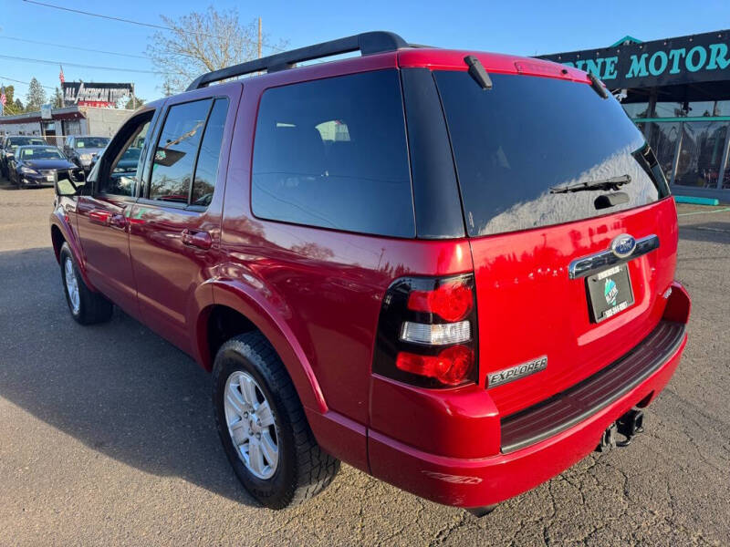 2010 Ford Explorer XLT