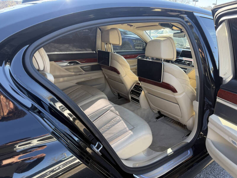 2017 BMW 7 Series ALPINA B7 xDrive