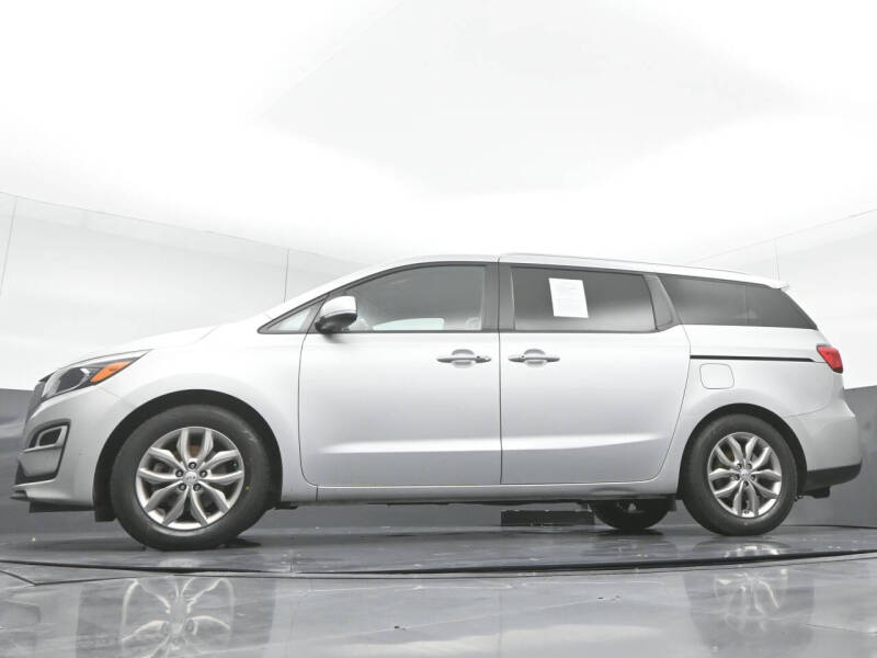 2019 Kia Sedona LX