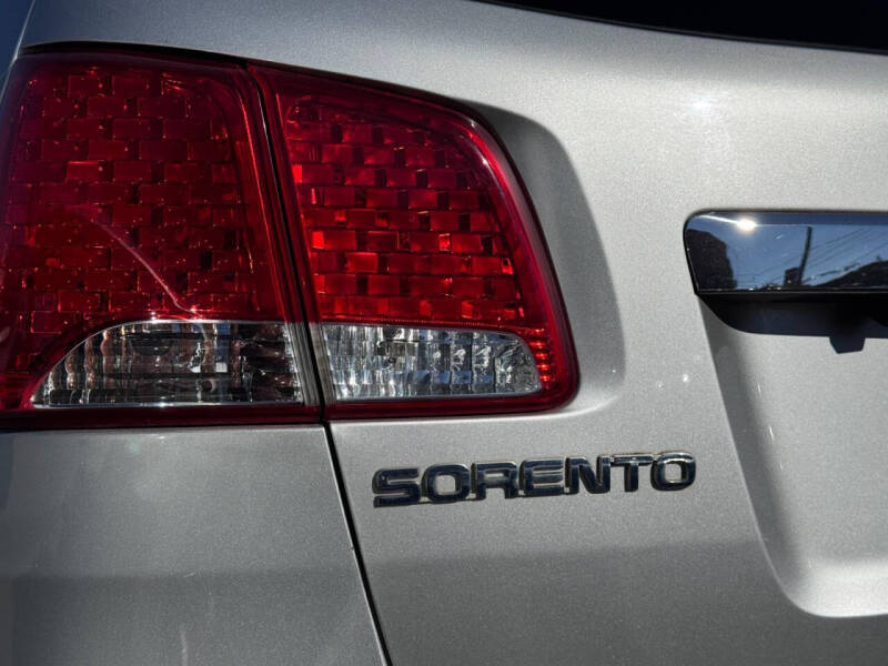 2012 Kia Sorento LX