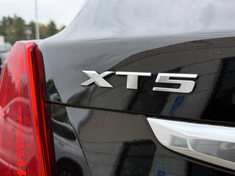 2018 Cadillac XT5 Luxury