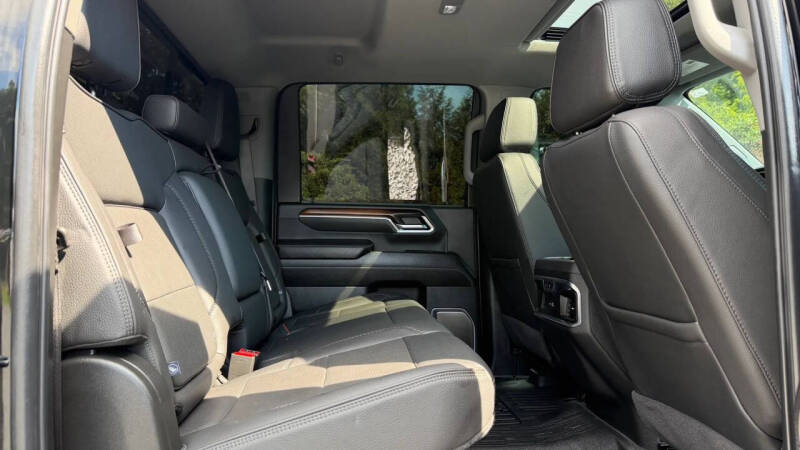 2025 GMC Sierra 2500HD