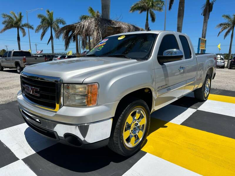 2011 GMC Sierra 1500 for sale at D&S Auto Sales, Inc in Melbourne FL