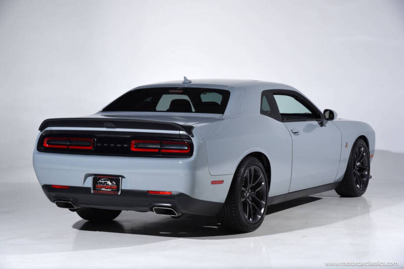 2021 Dodge Challenger