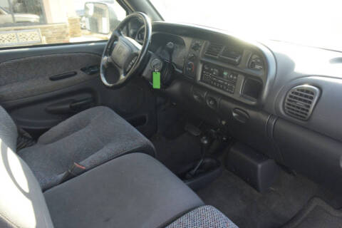 2002 Dodge Ram 2500 ST