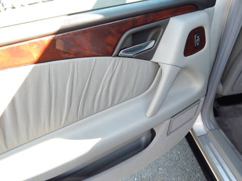 1999 Mercedes-Benz E-Class E 320