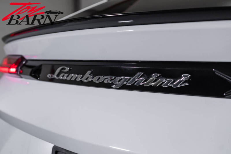 2022 Lamborghini Urus