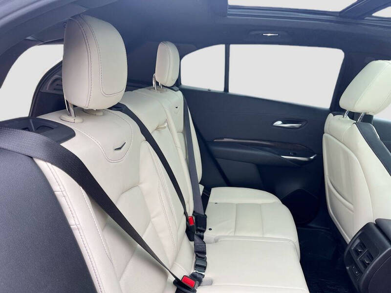 2023 Cadillac XT4 Sport
