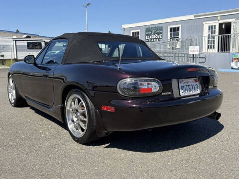 2005 Mazda MX-5 Miata