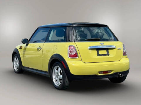 2011 MINI Cooper