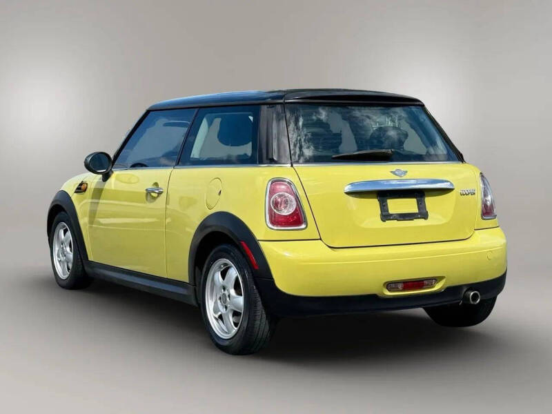 2011 MINI Cooper
