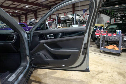 2018 Porsche Panamera 4S