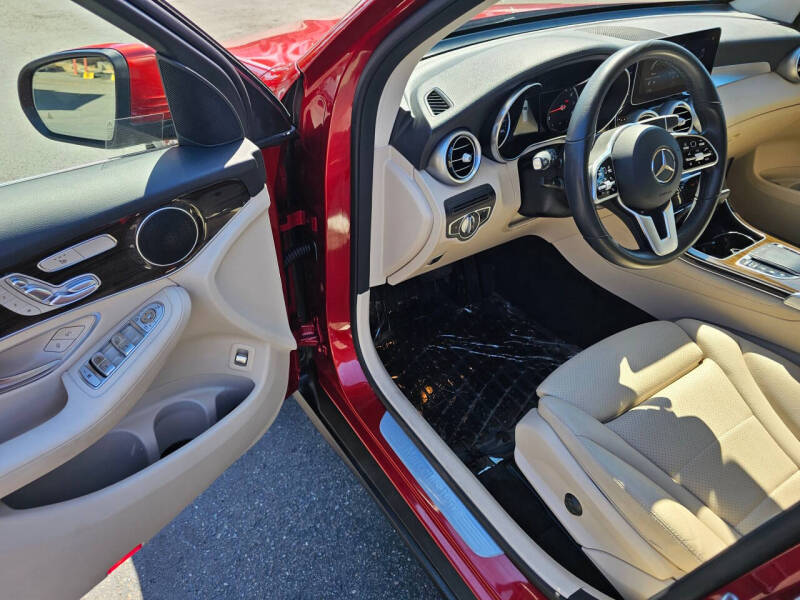 2021 Mercedes-Benz GLC GLC 300 4MATIC