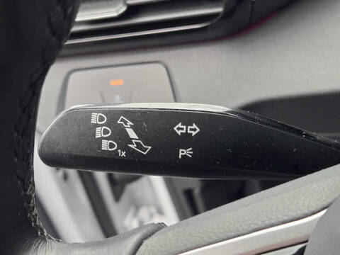 2022 Volkswagen ID.4 Pro