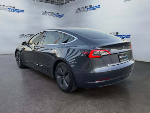 2019 Tesla Model 3 Mid Range