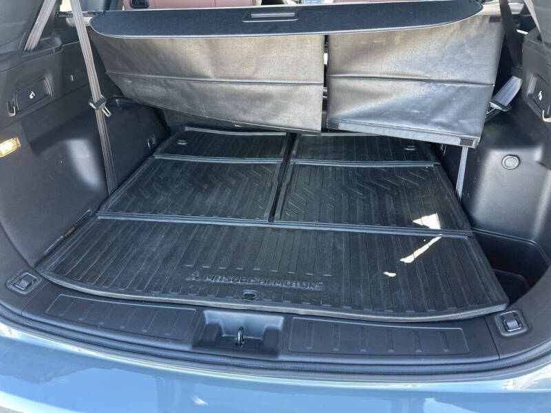 2025 Mitsubishi Outlander SEL
