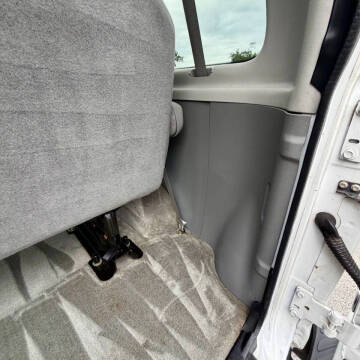 2011 Ford E-350