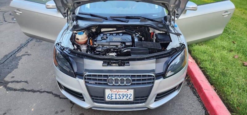 2009 Audi TT 2.0T quattro Premium