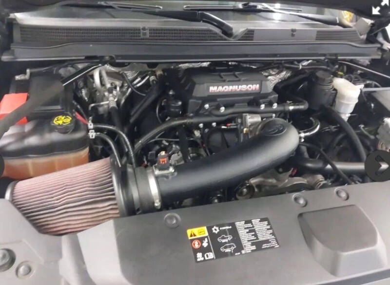 2016 Cadillac Escalade Luxury Collection