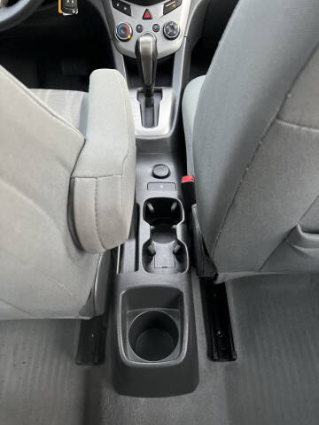 2016 Chevrolet Sonic LT Auto