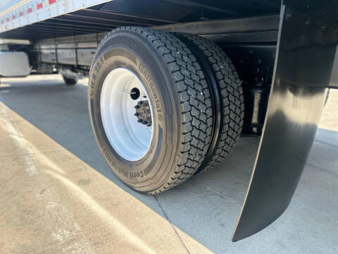 2020 International MV607