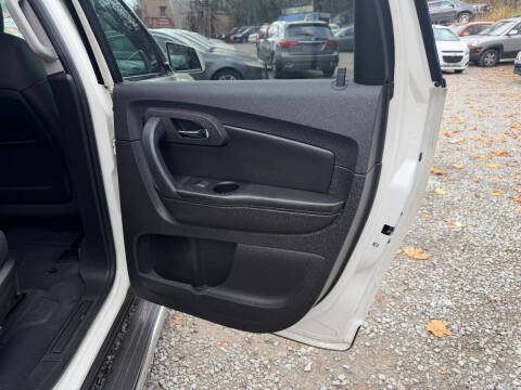 2011 Chevrolet Traverse LT