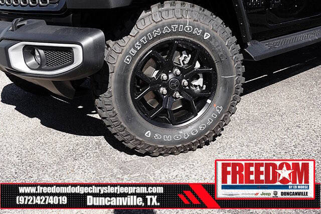 2025 Jeep Gladiator High Tide