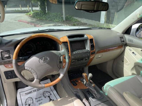 2004 Lexus GX 470