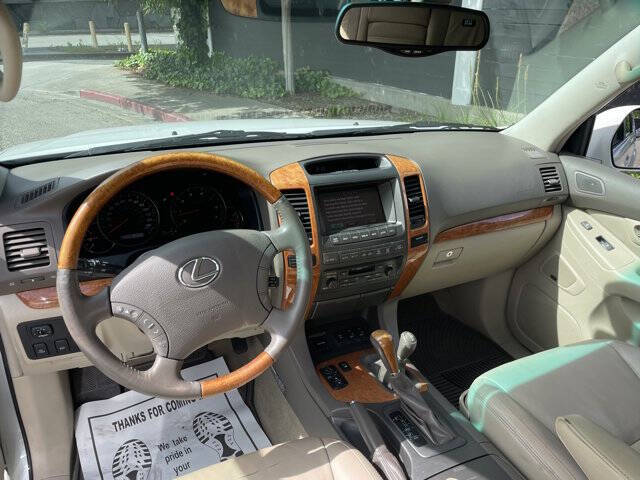 2004 Lexus GX 470