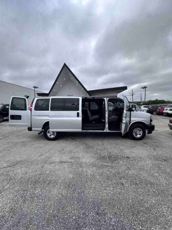 2020 Chevrolet Express LS 3500