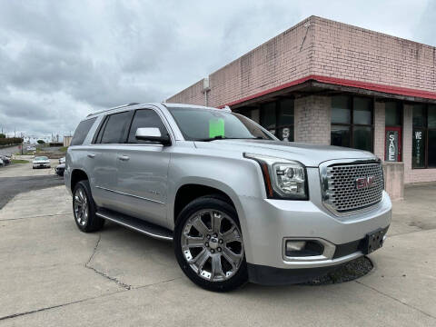 2016 GMC Yukon Denali
