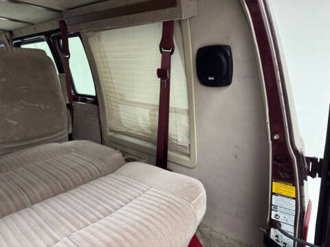 1993 Chevrolet Chevy Van G20