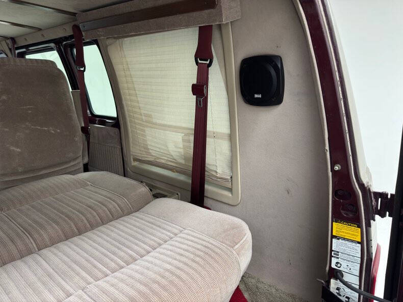 1993 Chevrolet Chevy Van G20