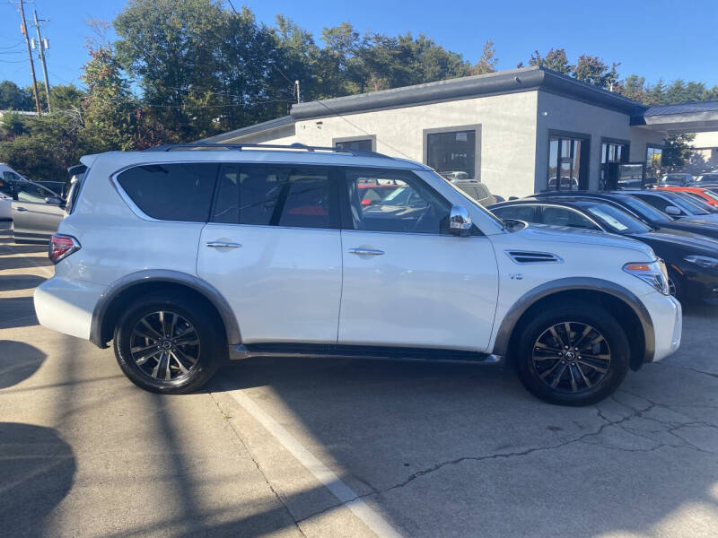 2017 Nissan Armada Platinum