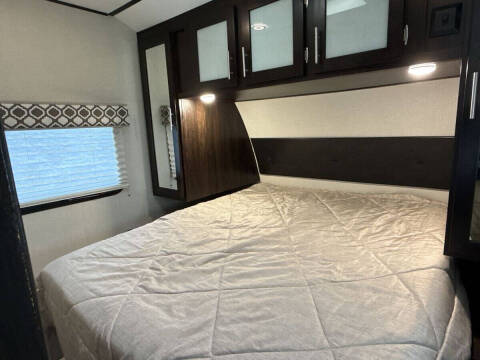 2019 Prime Time RV Lacrosse