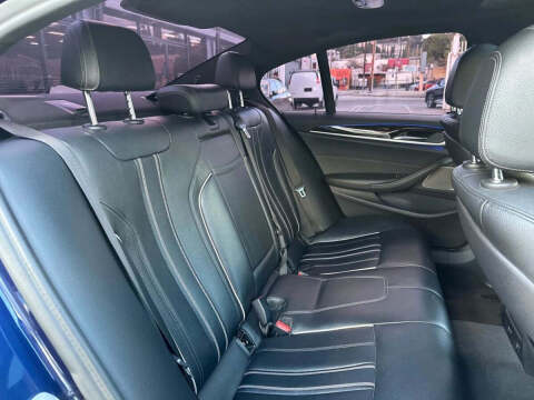 2019 BMW 5 Series 540i